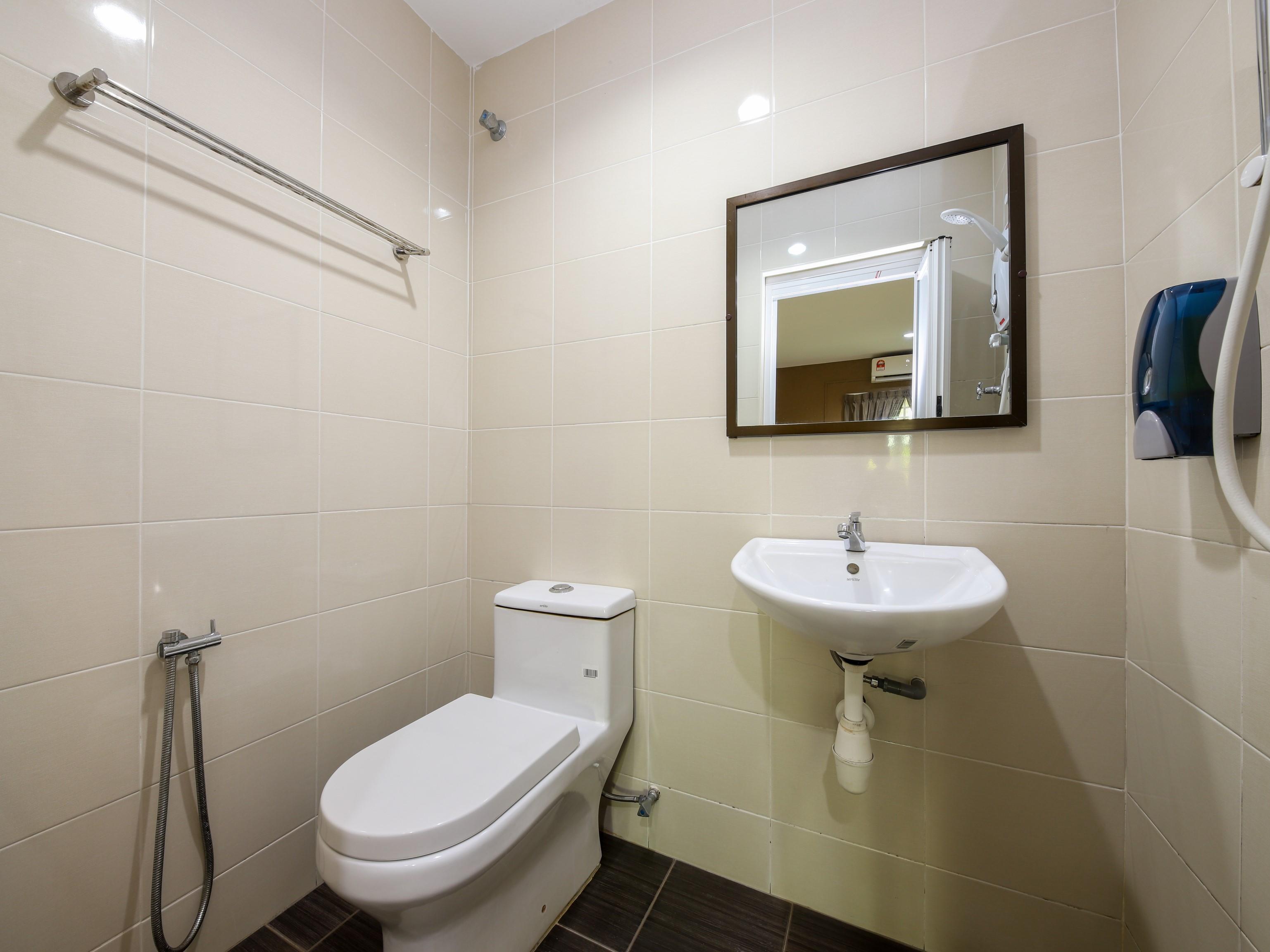 Oyo 89839 Riaz Hotel Malacca Extérieur photo