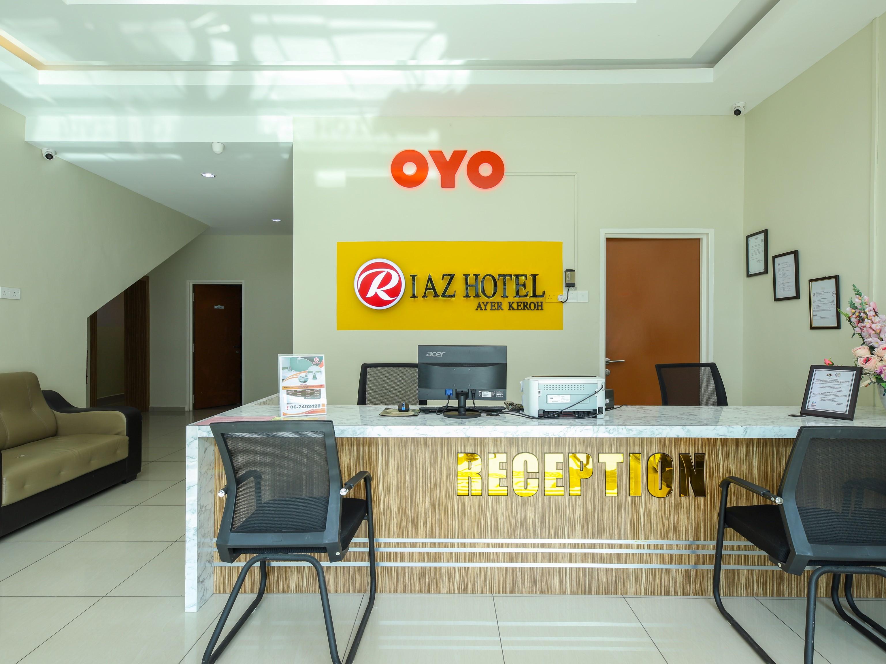 Oyo 89839 Riaz Hotel Malacca Extérieur photo
