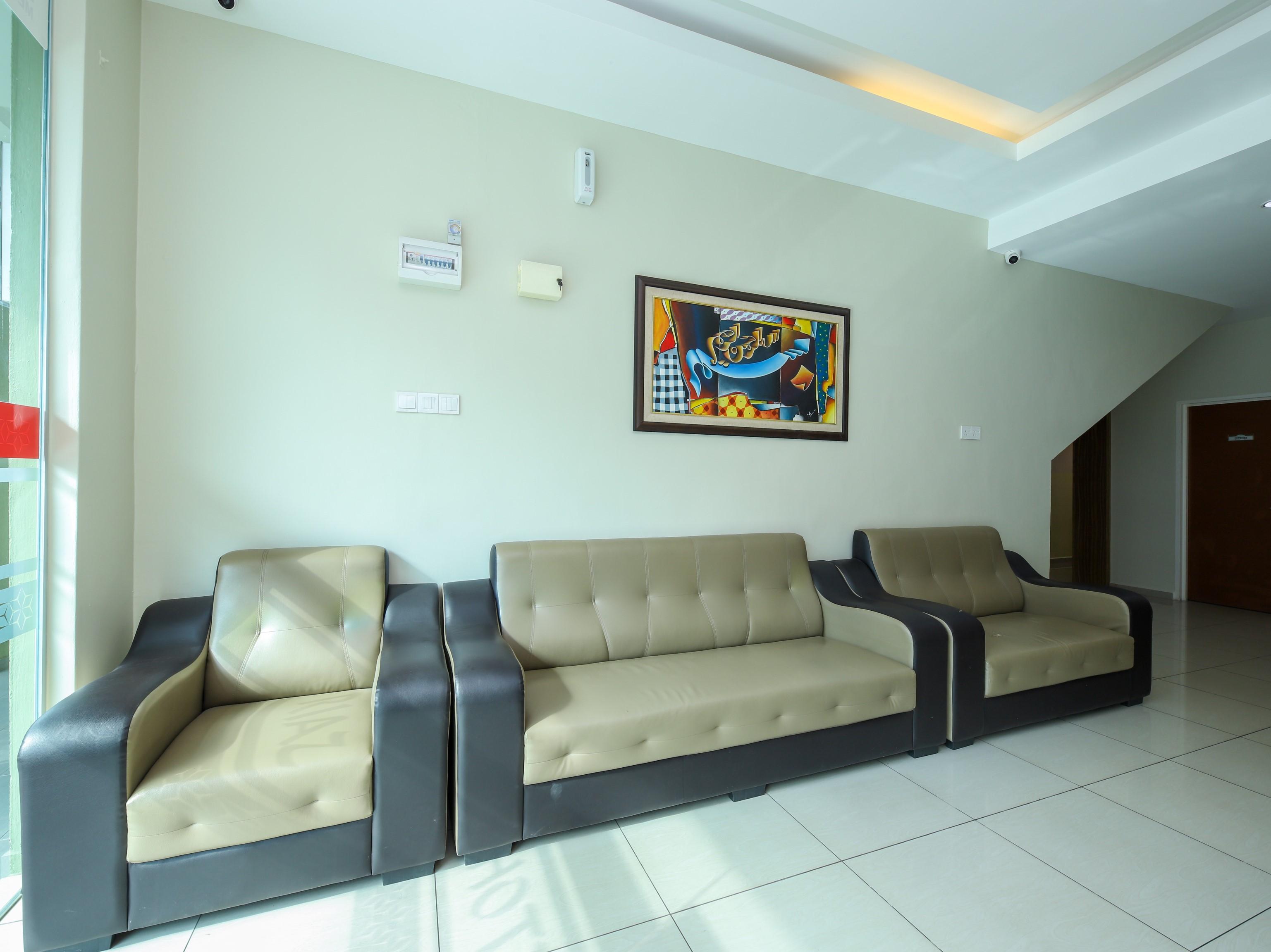 Oyo 89839 Riaz Hotel Malacca Extérieur photo